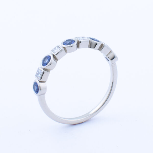 Elegant Lab Sapphire and Lab Diamond Bezel Ring - Image 4