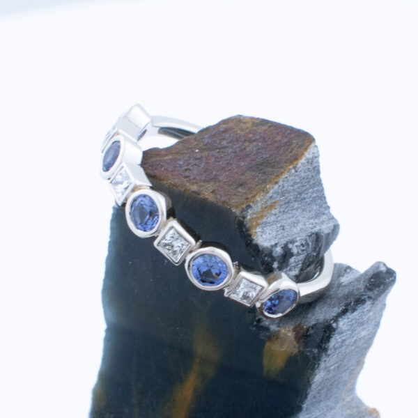 Elegant Lab Sapphire and Lab Diamond Bezel Ring - Image 6